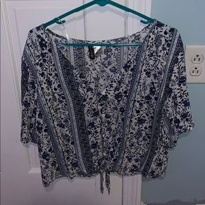 Women’s size 12 brand new crop top